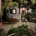 Archontiko Stafylopati Guest house