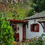 Archontiko Stafylopati Makrinitsa