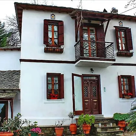 Archontiko Stafylopati Guest house