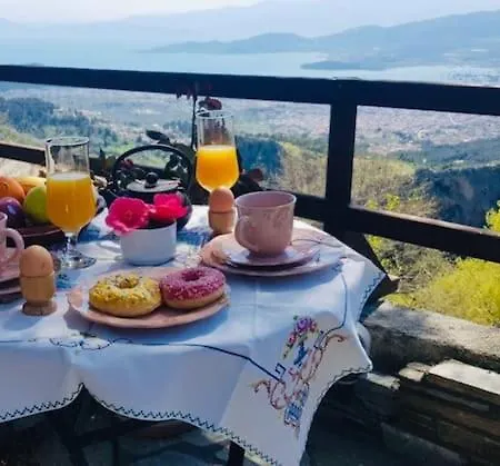 Archontiko Stafylopati Πανσιόν 3*