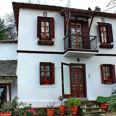 Archontiko Stafylopati Guest house