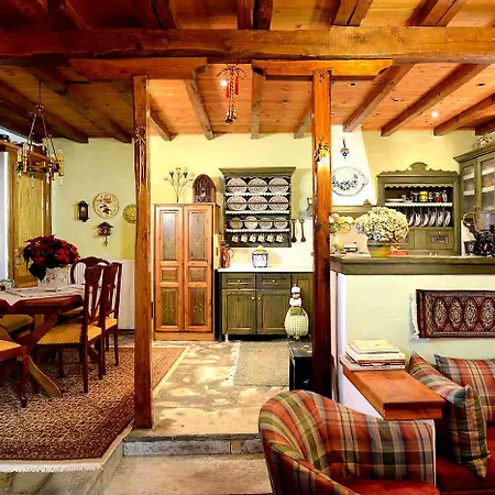 Archontiko Stafylopati Πανσιόν 3*