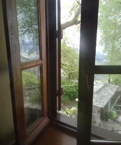 Archontiko Stafylopati Πανσιόν 3*