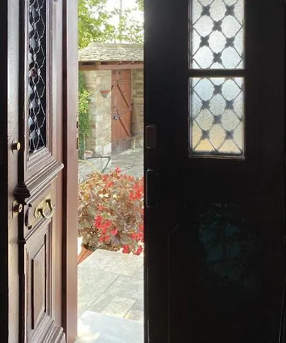 Πανσιόν Archontiko Stafylopati Μακρινίτσα