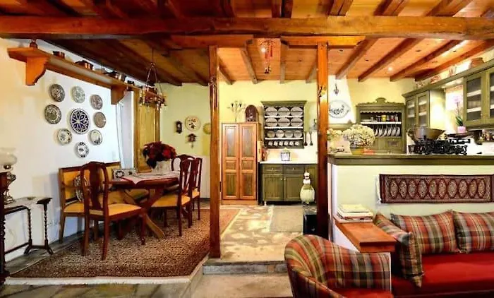 Archontiko Stafylopati Πανσιόν