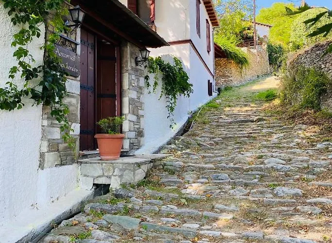 Archontiko Stafylopati Μακρινίτσα