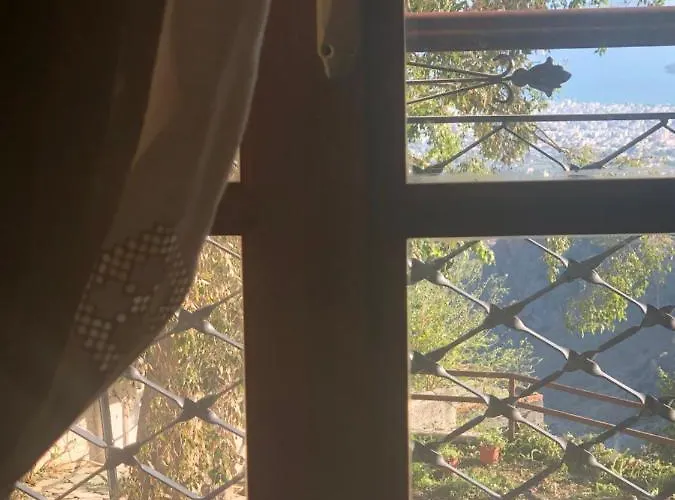 Πανσιόν Archontiko Stafylopati Μακρινίτσα