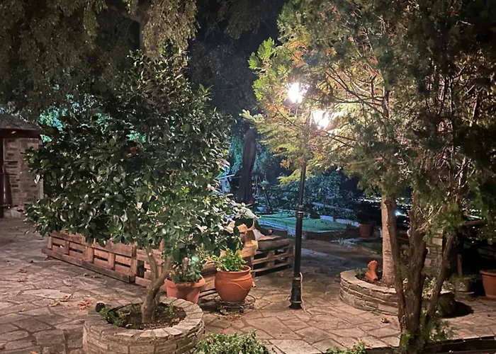 Archontiko Stafylopati 3*