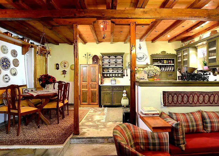 Archontiko Stafylopati Πανσιόν 3*