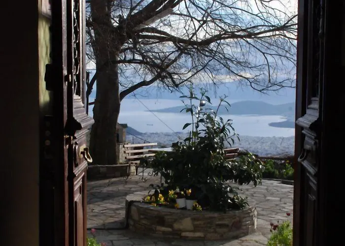 Archontiko Stafylopati