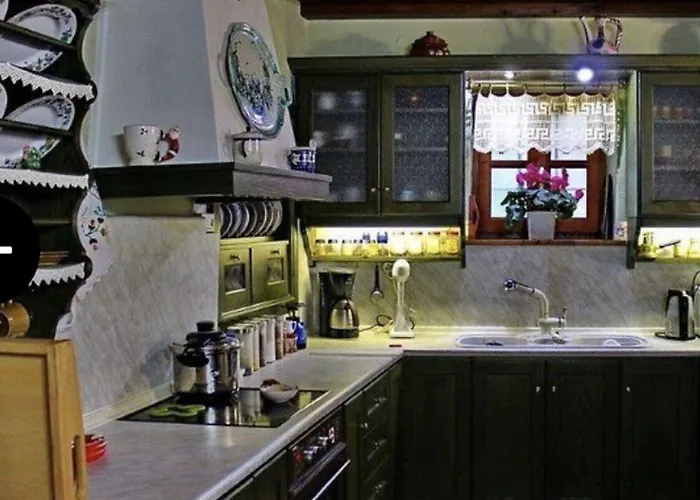 Archontiko Stafylopati 3*